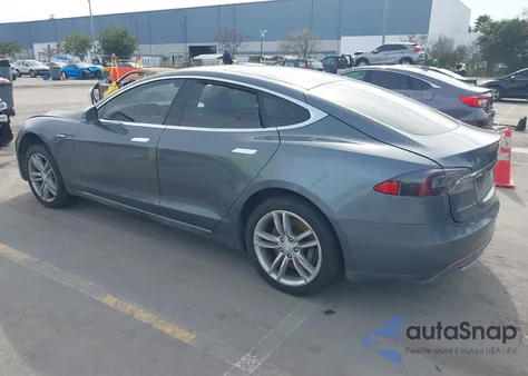 2013 Tesla Model S Performance из США, поврежденный, VIN 5YJSA1CP4DFP23684
